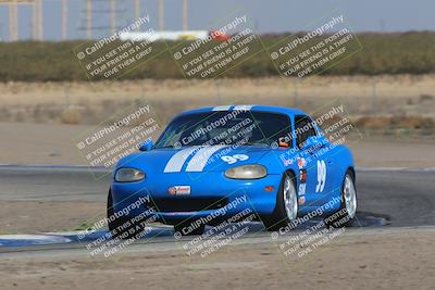 media/Oct-29-2022-CalClub SCCA (Sat) [[e05833b2e9]]/Race Group 3/Qualifying (Outside Grapevine)/